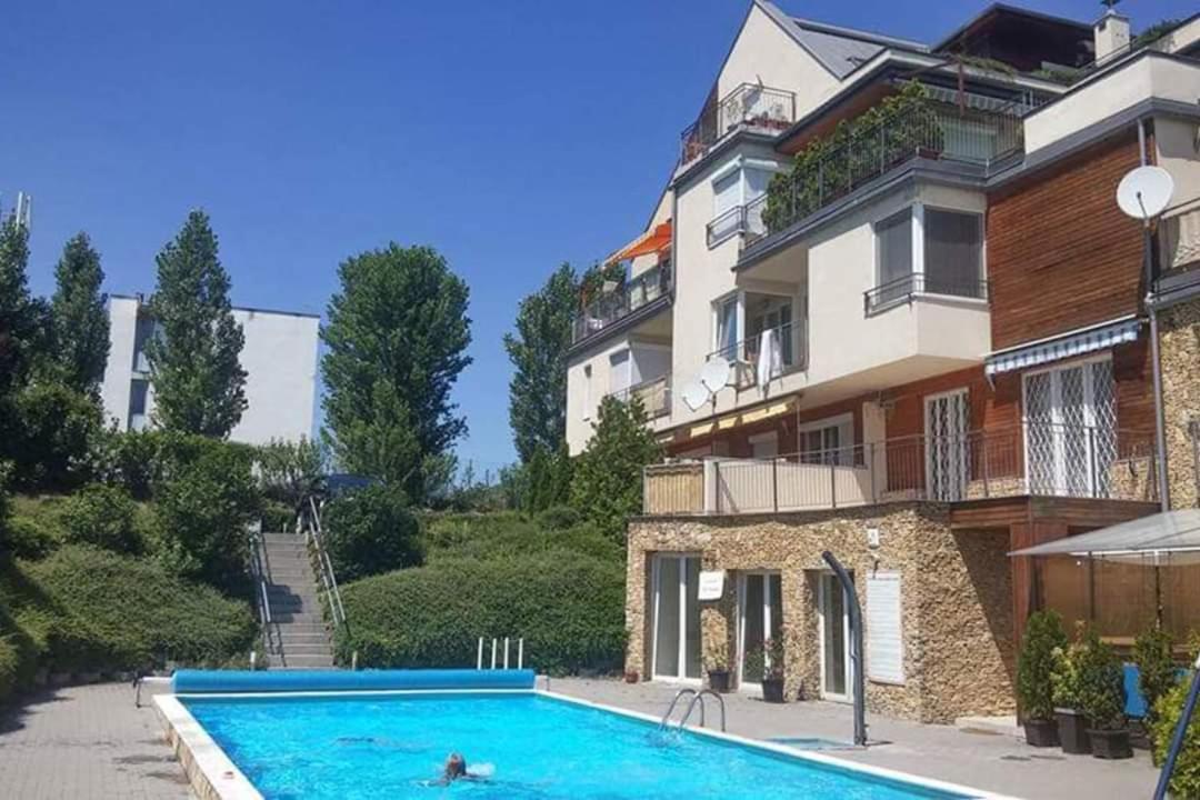 Peppy Apartment & Pool Balatonfüred Exterior foto